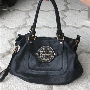 Tory Burch Amanda Hobo Purse in Black